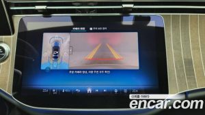 Mercedes-Benz E-Class E350e 4MATIC 2025 года из Южной Кореи