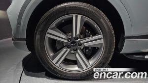 Genesis GV80 2.5T Бензин AWD 2024 года из Южной Кореи
