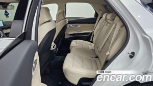 Genesis GV70 2.5T Бензин 2WD 2024 года из Южной Кореи