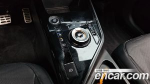 Kia Niro Signature 2024 года из Южной Кореи