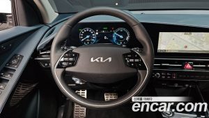 Kia Niro Signature 2024 года из Южной Кореи
