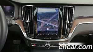 Volvo S60 B5 ULTIMATE Bright 2024 года из Южной Кореи