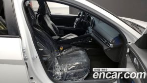 Hyundai AVANTE 1.6 2026 года из Южной Кореи
