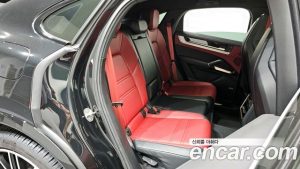 Porsche Cayenne 3.0 Coupe 2024 года из Южной Кореи