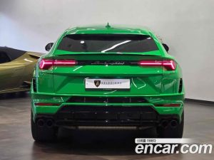Lamborghini Urus 4.0 V8 S 2023 года из Южной Кореи