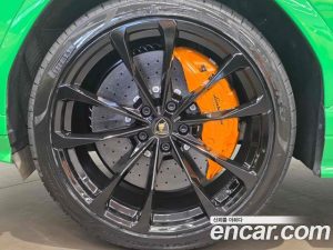 Lamborghini Urus 4.0 V8 S 2023 года из Южной Кореи