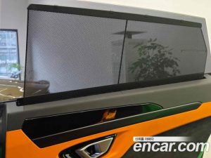 Lamborghini Urus 4.0 V8 S 2023 года из Южной Кореи