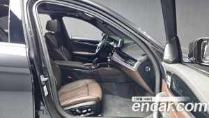BMW 5-Series 530i M Sport 2023 года из Южной Кореи