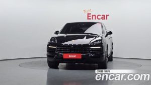 Porsche Cayenne 3.0 Coupe 2022 года из Южной Кореи