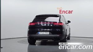 Porsche Cayenne 3.0 Coupe 2022 года из Южной Кореи