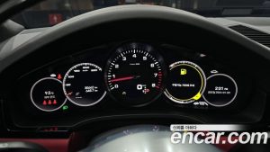 Porsche Cayenne 3.0 Coupe 2022 года из Южной Кореи