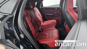 Porsche Cayenne 3.0 Coupe 2022 года из Южной Кореи