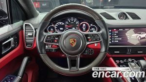 Porsche Cayenne 3.0 Coupe 2022 года из Южной Кореи