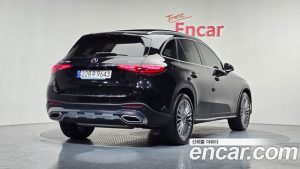 Mercedes-Benz GLC-Class GLC300 4MATIC AMG Line 2023 года из Южной Кореи