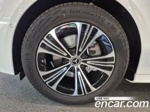 Mercedes-Benz E-Class E200 Avantgarde 2026 года из Южной Кореи