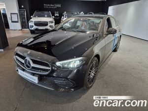 Mercedes-Benz C-Class C200 Avantgarde 2025 года из Южной Кореи