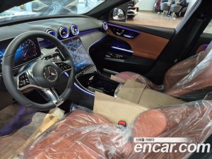 Mercedes-Benz C-Class C200 Avantgarde 2025 года из Южной Кореи