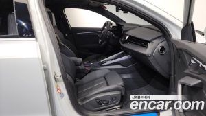 Audi A3 40 TFSI Premium 2025 года из Южной Кореи