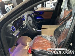 Mercedes-Benz C-Class C200 AMG Line 2025 года из Южной Кореи