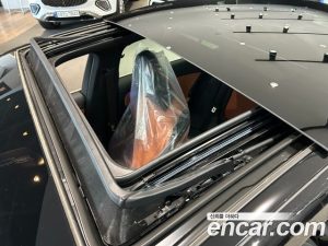 Mercedes-Benz C-Class C200 AMG Line 2025 года из Южной Кореи