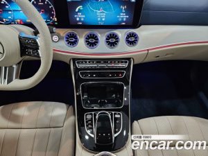 Mercedes-Benz E-Class E450 4MATIC Cabriolet 2023 года из Южной Кореи
