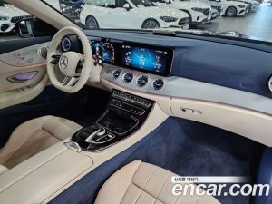 Mercedes-Benz E-Class E450 4MATIC Cabriolet 2023 года из Южной Кореи