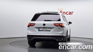 Volkswagen Tiguan 2.0 TDI 4 Prestige 2023 года из Южной Кореи
