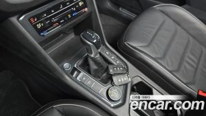 Volkswagen Tiguan 2.0 TDI 4 Prestige 2023 года из Южной Кореи