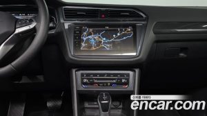 Volkswagen Tiguan 2.0 TDI 4 Prestige 2023 года из Южной Кореи