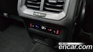 Volkswagen Tiguan 2.0 TDI 4 Prestige 2023 года из Южной Кореи