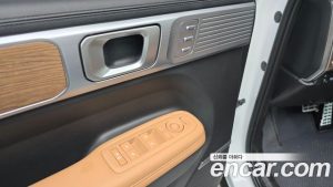 Hyundai Santafe Бензин 2.5T 2WD 2025 года из Южной Кореи