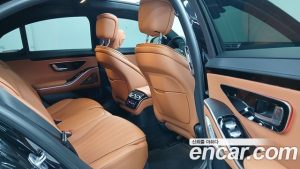 Mercedes-Benz S-Class S350 d 4MATIC 2025 года из Южной Кореи