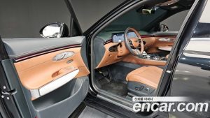 Genesis GV70 2.5T Бензин 2WD 2025 года из Южной Кореи