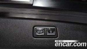 Genesis GV70 2.5T Бензин 2WD 2025 года из Южной Кореи