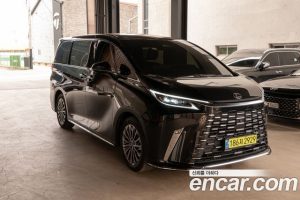 Lexus LM 500h Executive 2025 года из Южной Кореи