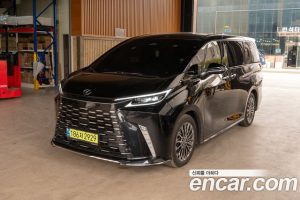 Lexus LM 500h Executive 2025 года из Южной Кореи