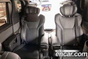 Lexus LM 500h Executive 2025 года из Южной Кореи