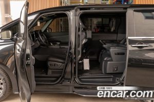 Lexus LM 500h Executive 2025 года из Южной Кореи