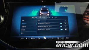 Mercedes-Benz E-Class E300 4MATIC AMG Line 2024 года из Южной Кореи