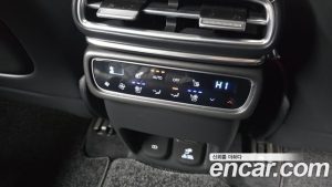 Genesis GV80 2.5T Бензин AWD 2024 года из Южной Кореи