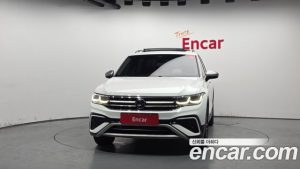 Volkswagen Tiguan 2.0 TSI Prestige 2023 года из Южной Кореи