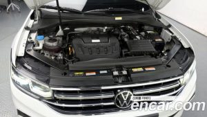 Volkswagen Tiguan 2.0 TSI Prestige 2023 года из Южной Кореи