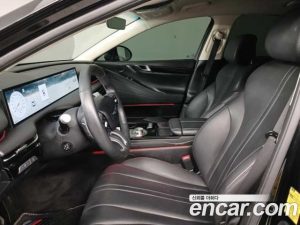 Genesis G80 Бензин 2.5 Turbo AWD 2025 года из Южной Кореи