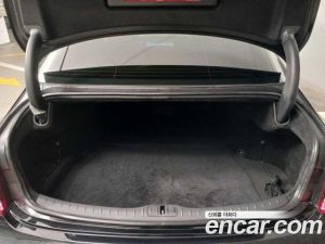 Genesis G80 Бензин 2.5 Turbo AWD 2025 года из Южной Кореи