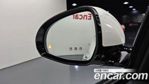 Mercedes-Benz E-Class E300 4MATIC AMG Line 2024 года из Южной Кореи