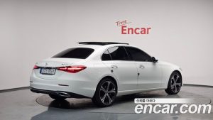 Mercedes-Benz C-Class C300 4MATIC Avantgarde 2023 года из Южной Кореи