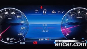 Mercedes-Benz GLB-Class GLB250 4MATIC 2024 года из Южной Кореи