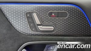 Mercedes-Benz GLB-Class GLB250 4MATIC 2024 года из Южной Кореи