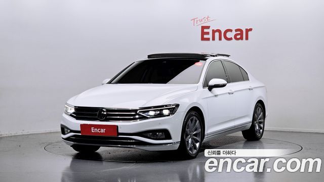 Volkswagen Passat 2.0 TDI Prestige 2022 года из Кореи