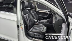 Volkswagen Passat 2.0 TDI Prestige 2022 года из Южной Кореи